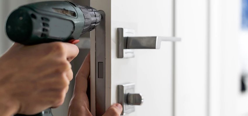 Locksmith For Lock Replacement Near Me in North Highlands, CA