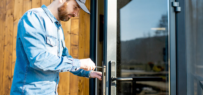 Frameless Glass Storefront Door Locks Replacement in North Highlands, CA